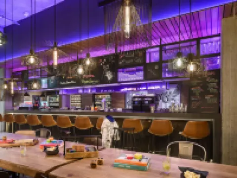 Moxy Dresden Neustadt Hoteles en Dresde