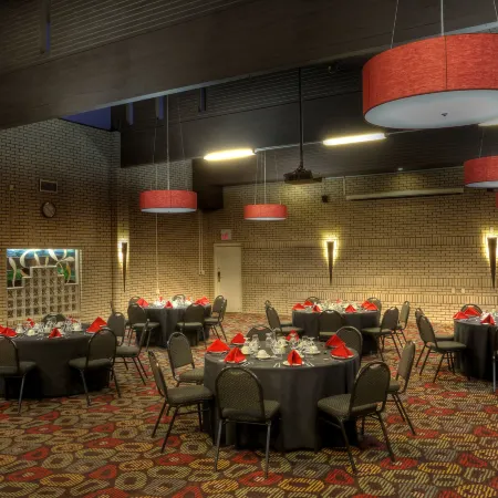 Royal Hotel Lloydminster