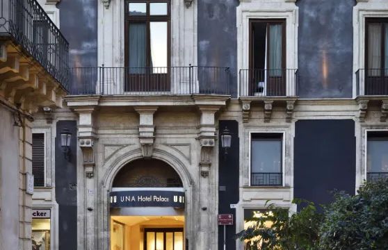 卡塔尼亞宮酒店-烏納體驗