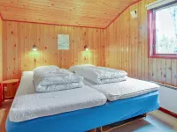 "Gunsten" - 2.3km from the Sea Hotels in Henne