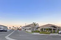 Quality Inn Kettleman City near Hwy 41 - parking