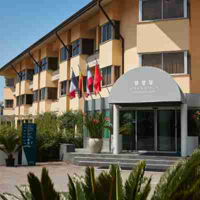 Unahotels Forte Dei Marmi Hotel Exterior