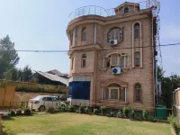 Bashaw Residency, Top Rated Family Guest House Near Srinagar Airport