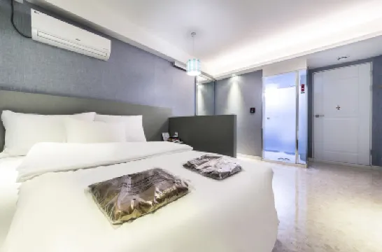 Ilsan (Jugyo) Eden Hotels near AQUAFIELD GOYANG