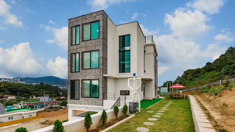 Yeosu Etoile Pension - Yeosu-si
