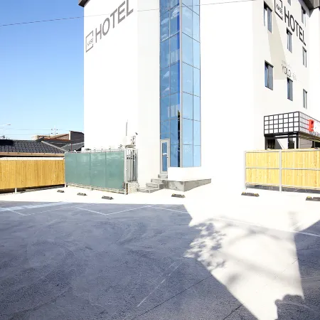 Jecheon Case Hotel