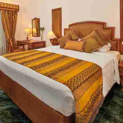 The Ummed Ahmedabad Airport Rooms