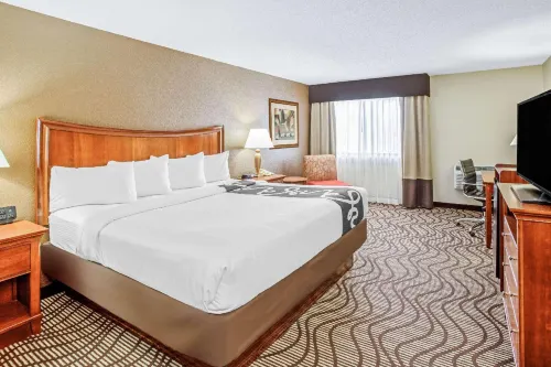 La Quinta Inn & Suites by Wyndham Minneapolis-Minnetonka Hotels in Sankt Louis Park