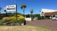 Riverside Motel Hoteles cerca de Winter Gardens