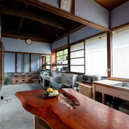 Guest House Setouchi Base