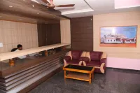 Aarthi Residency Hotel a Karaikkudi