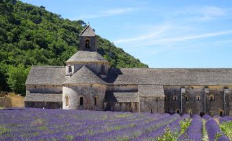 Clos St Pierre de Fraisse