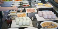 レイカーツ テルメズ パレス - 朝食