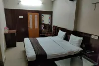 Hotel Paras, Jabalpur