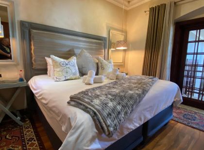Spacube Luxury Suites and Spa