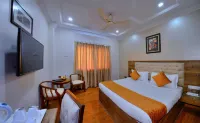 Wingston A TreeHouse Hotel, Mathura Hôtels à : Jai Singh Pura