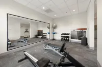 智選假日套房酒店埃德蒙頓 - 健身室/gym room