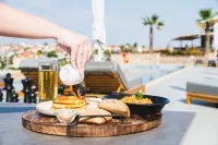 Akrolithos Luxury Suites & Spa