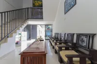 RedDoorz at Hotel Nuansa Ngawi