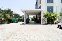 Hotel Golden Gateway Hotels in Vellore