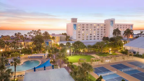 Island Grand at TradeWinds - breakfast