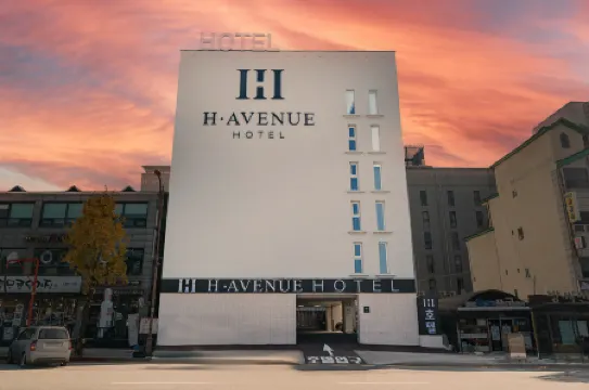 Incheon (Songdo) H Avenue Incheon Songdo Branch Отели рядом с достопримечательностью «The Memorial Hall for Incheon Landing Operation»