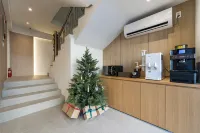 Sacheon (Samcheonpo) Hotel Lazy Heaven
