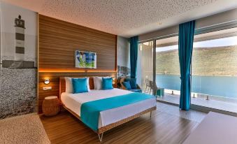 Carine Hotel Kumbor Superior