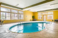 Quality Inn & Suites Near I-80 and I-294 Hotels in Homewood