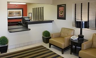 Extended Stay America Select Suites - Durham - University