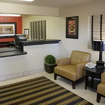 Extended Stay America Select Suites - Durham - University