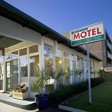 Parkville Motel