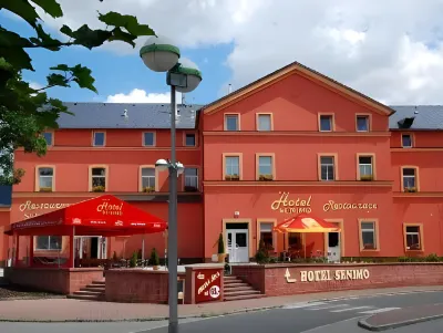Hotel Senimo Hotel di 