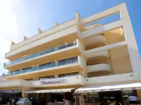 Hotel Atol - С парковкой