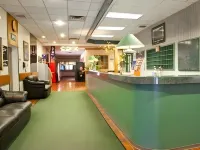 Crestwood Hotel Hotels in Hinton