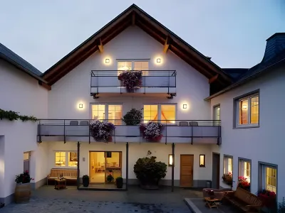 Weingut Gehlen-Cornelius Hotels in Trittenheim