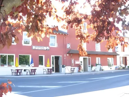 多雷餐廳酒店