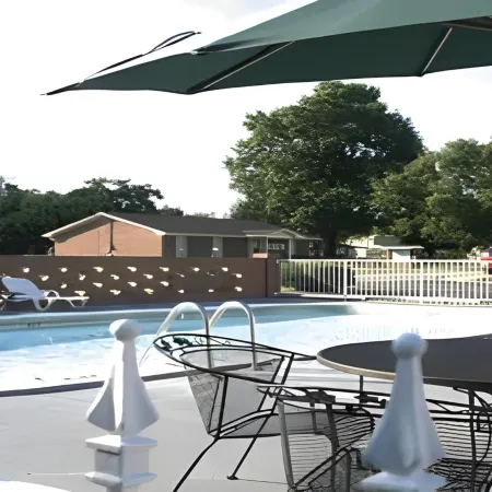 Old Bardstown Inn
