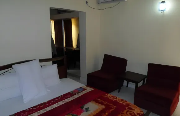 肯菲裏國際棕櫚海灘酒店