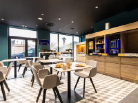 Holiday Inn Express AJACCIO by IHG Hôtels à : Ajaccio