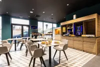 Holiday Inn Express Ajaccio Hotels in Afa