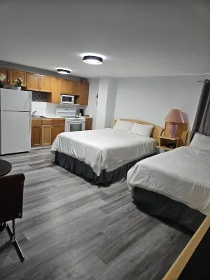 Beach Front Resort Hotels in Sylvan Lake
