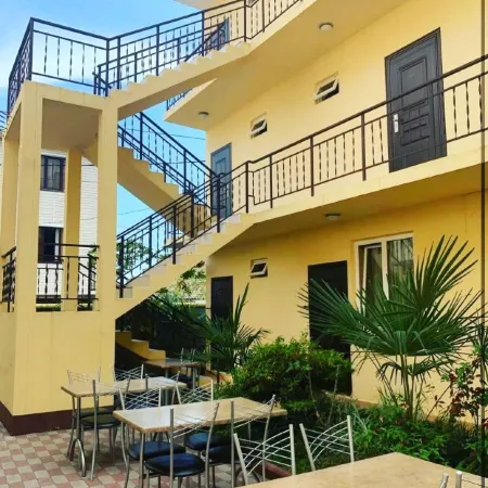 Leto Living Quarters