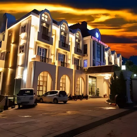 Hotel Mya Yar Pin