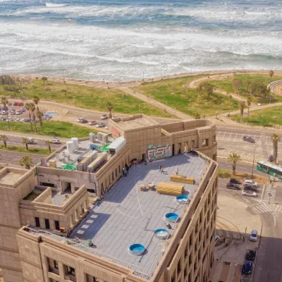 Seven Beach TLV - by 7Even Hotels Hotels near HaTachana