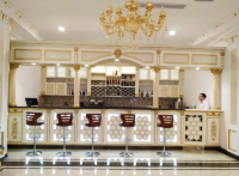 プレミア パレス ホテル