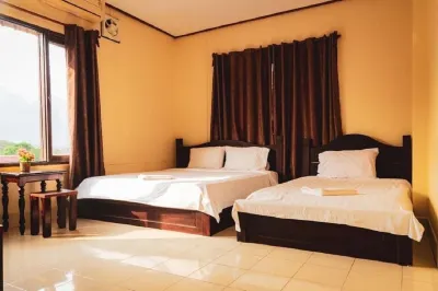 DokPhut Guesthouse