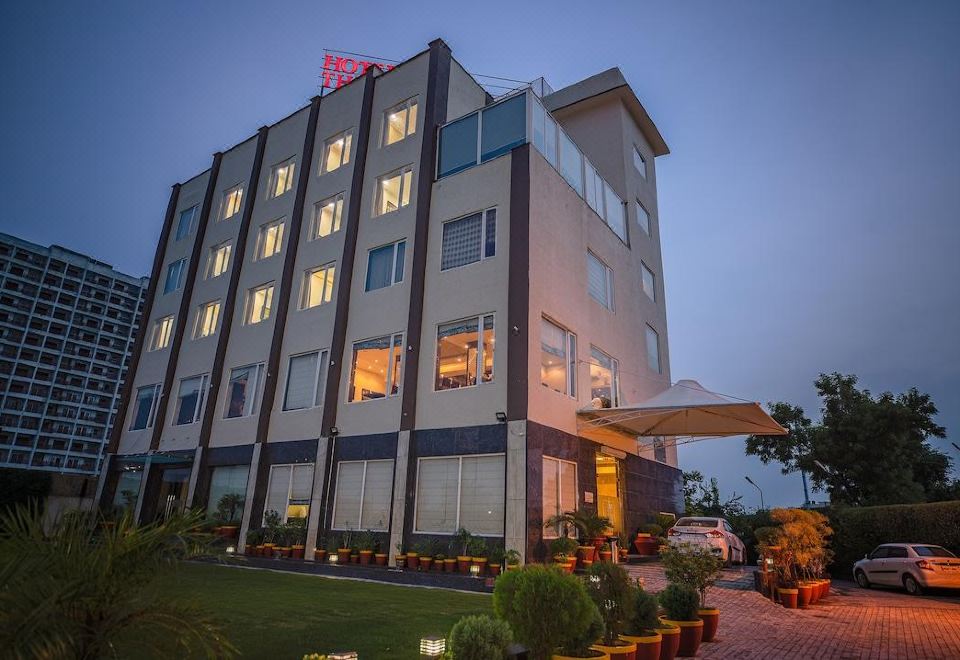 hotel overview picture