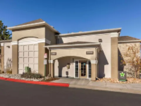 Extended Stay America Select Suites - Denver - Cherry Creek Hotels in Glendale