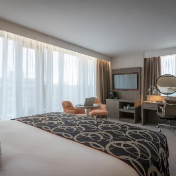 Clayton Hotel Charlemont Отели рядом с достопримечательностью «Ратминс»